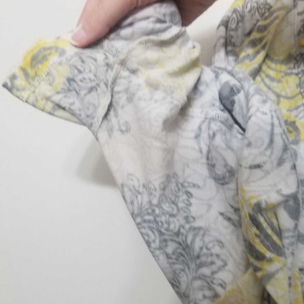 GUC gray & yellow Alfred Dunner shirt w beaded collar - Picture 8 of 8